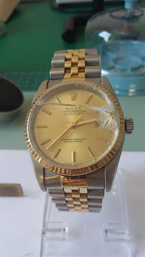 can you replace the glass on a rolex|Rolex with glass back.